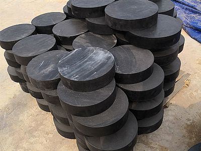 佳县板式橡胶支座由若干层橡胶片与薄钢板经加压硫化